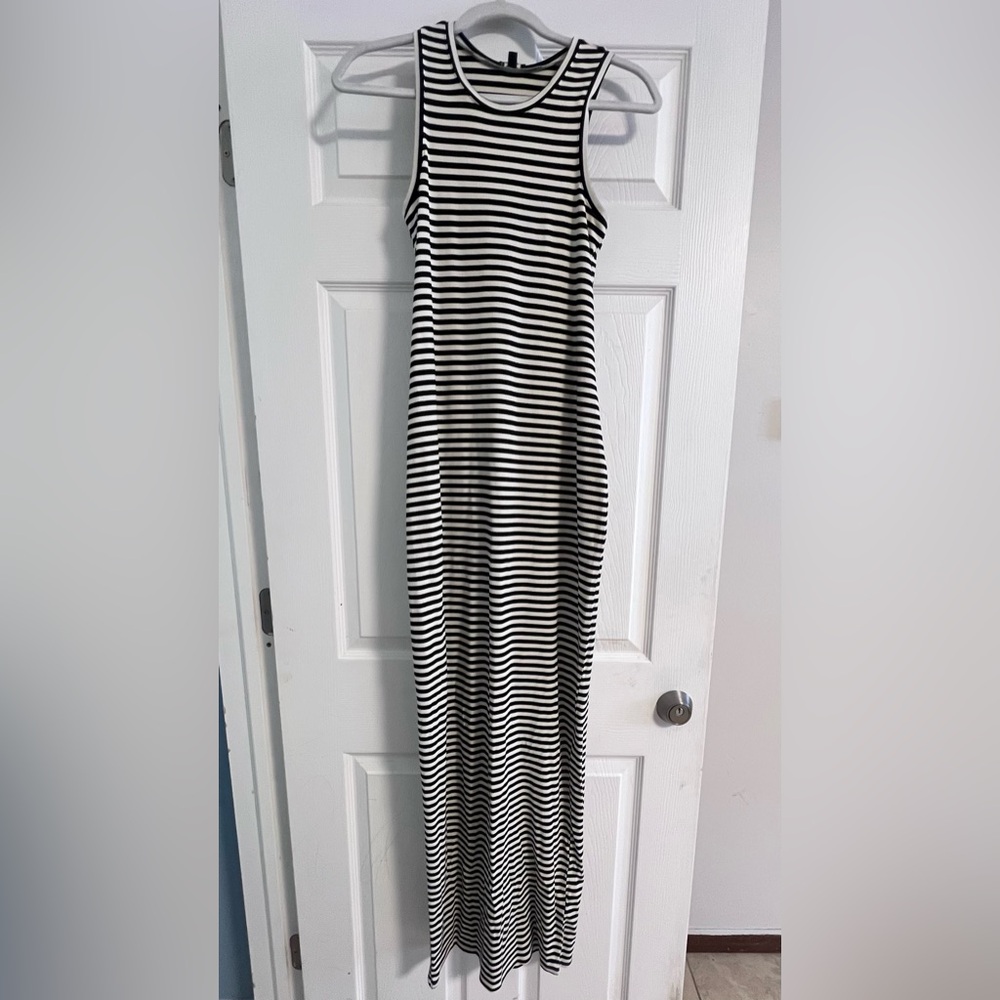 Express Black and White Striped Strapless Dress